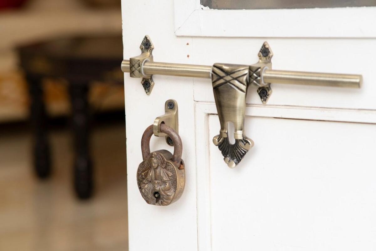 Santosh Villa - The House Of Antiques And Art อุเดเปอร์ ภายนอก รูปภาพ