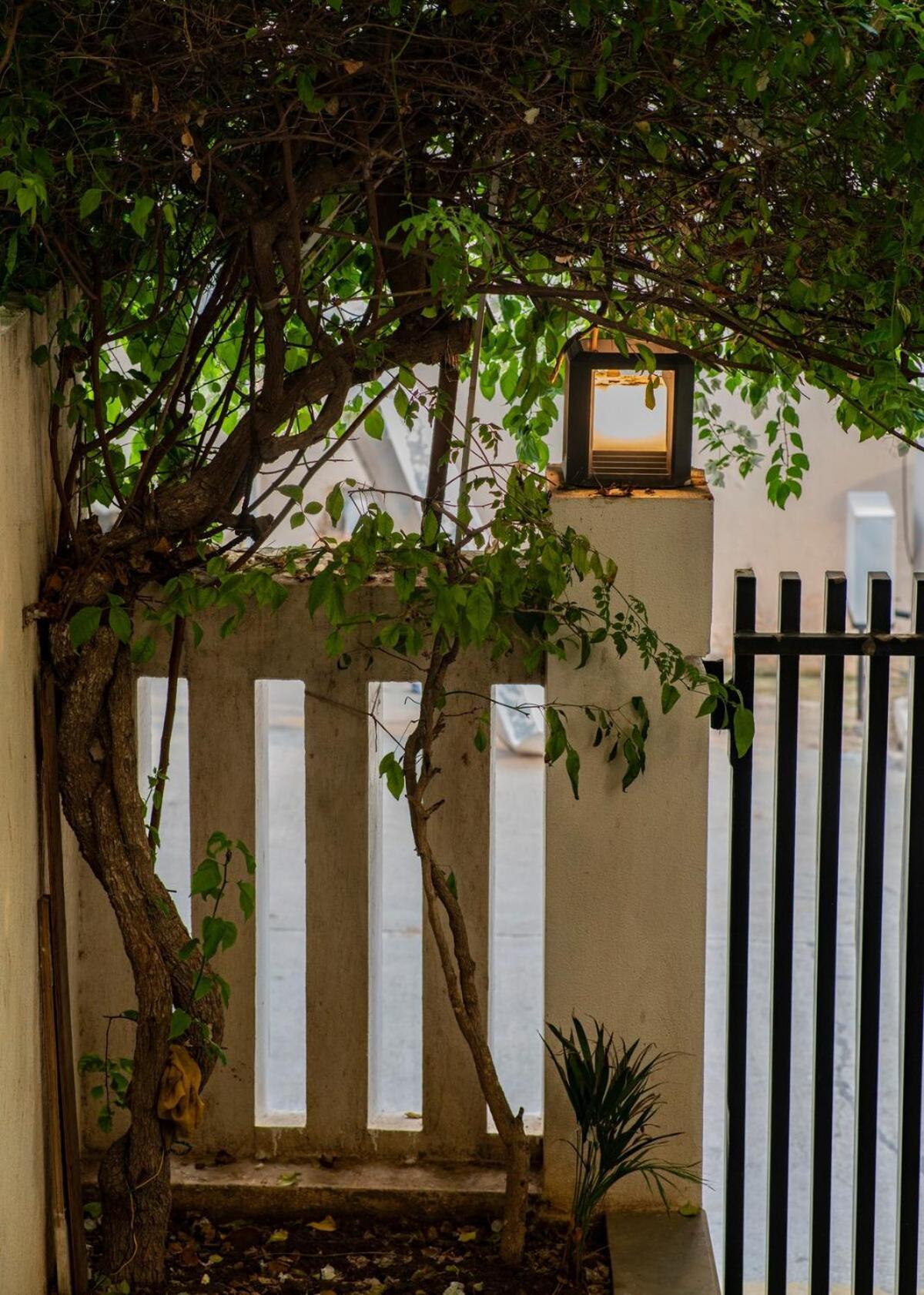 Santosh Villa - The House Of Antiques And Art อุเดเปอร์ ภายนอก รูปภาพ